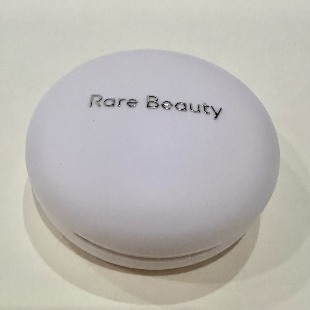Rare Beauty by Selena Gomez 
Soft Pinch Luminous Powder Blush HOPE - Picture 2 of 6